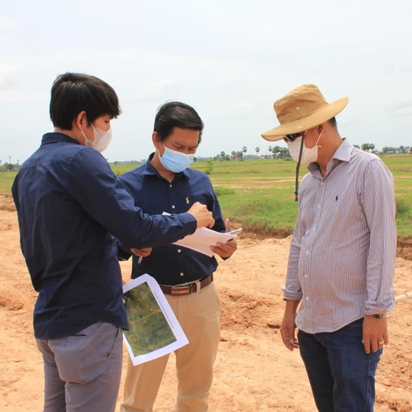 SAAMBAT Technical Team and Provincial Team visited proposed sub-project sites (Kandal, September 2021 – Photo by Say Sokha, SAAMBAT)